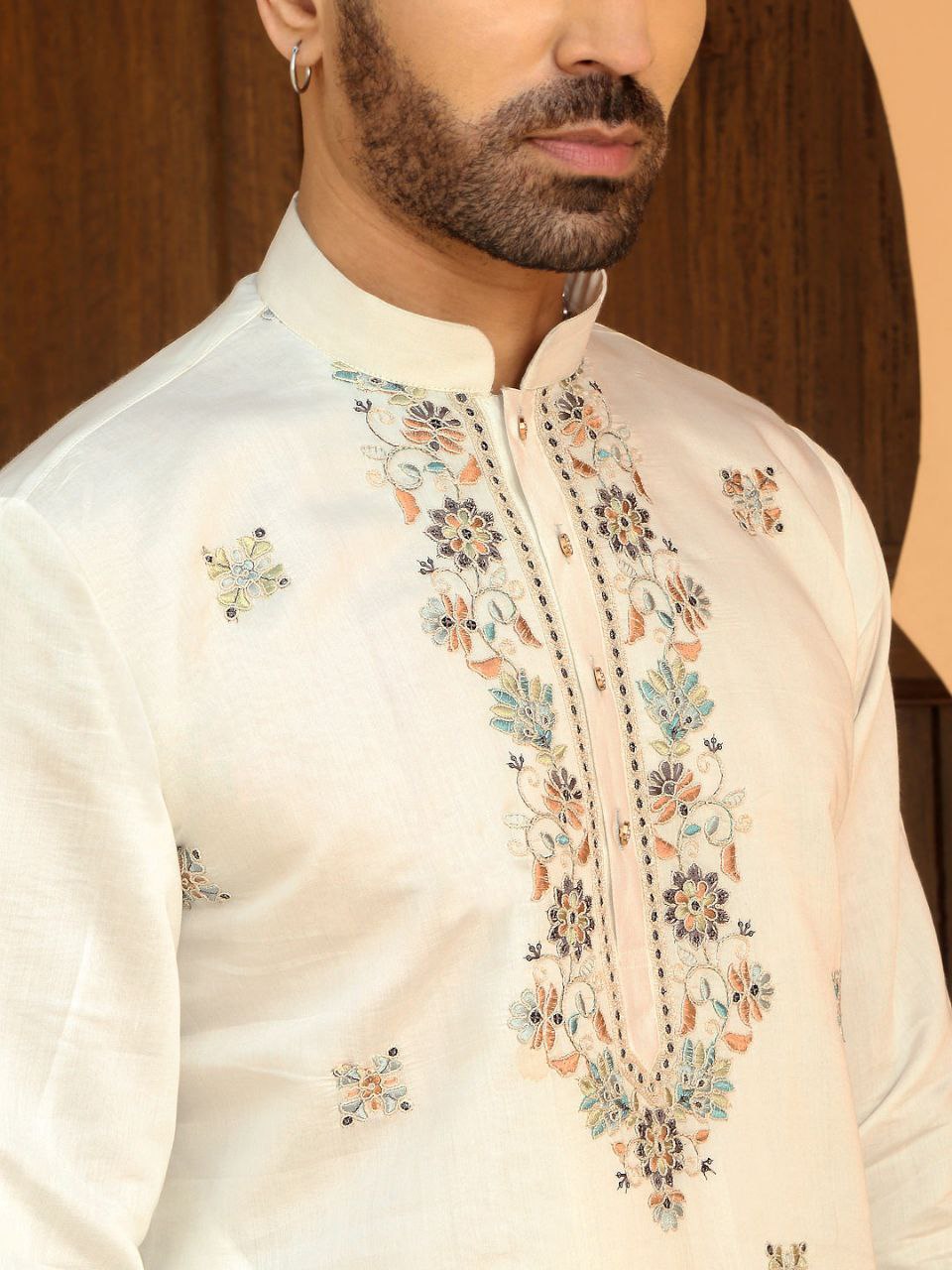 Off-White Nick  Embroidered Kurta Pyjama with Stole