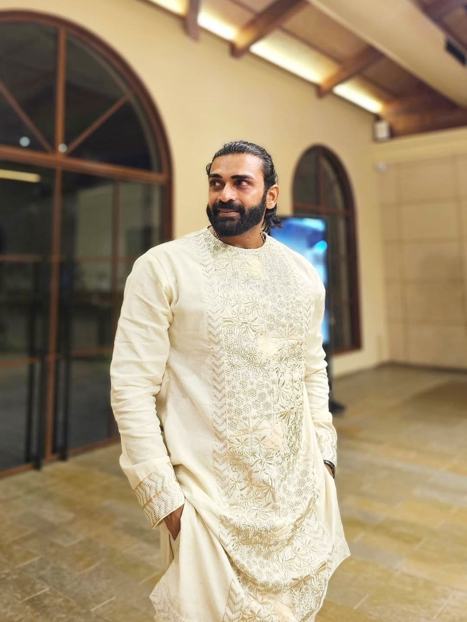 White Thread and Sequin Work Kurta